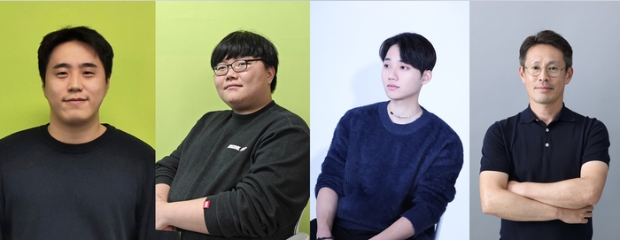 샤플 디자인 공모전 '위너'수상자들. 왼쪽부터 정영빈·김창휘·박세민 씨, 조성주 산업공학과 교수