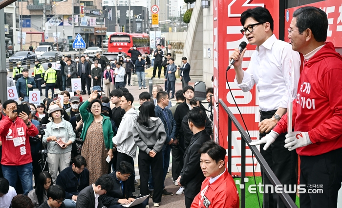 김학용 지원유세 나선 한동훈 국민의힘 비대위원장