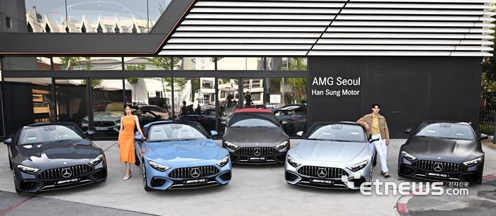 메르세데스 AMG SL 마누팍투어 한정 출시