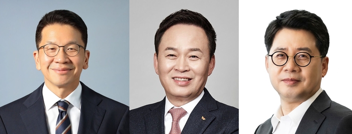 왼쪽부터 최창원 수펙스추구협의회 의장, 장용호 SK CEO, 박상규 SK이노베이션 CEO. SK수펙스추구협의회