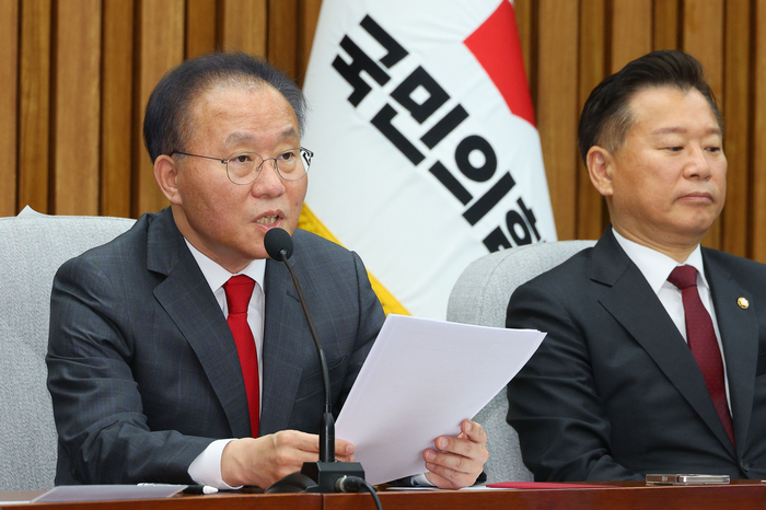 국민의힘 윤재옥 당 대표 권한대행 겸 원내대표가 23일 오전 서울 국회에서 열린 원내대책회의에서 발언하고 있다.