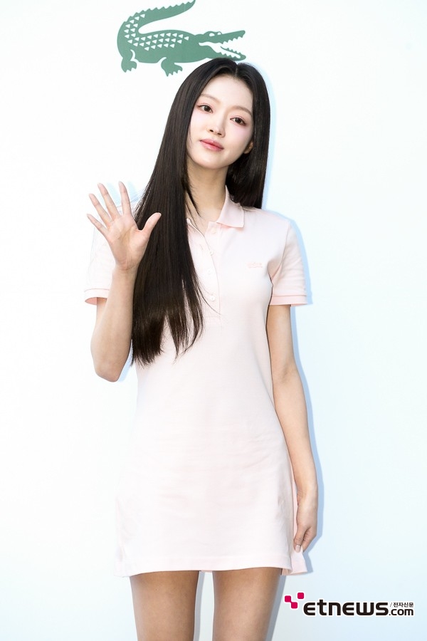 [ET포토] 오마이걸 유아, '이 구역의 미모 퀸'