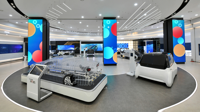 현대모비스 마북연구소 기술홍보관에 미래차 콘셉트카 '엠비전'