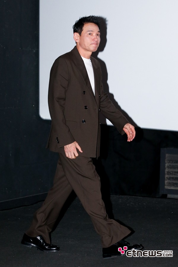 [ET포토] 황정민, '영화 공개후 반응이 궁금'