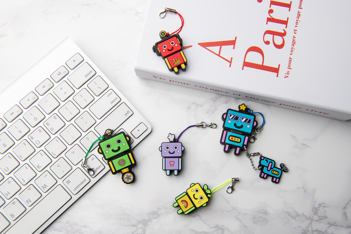 인그래픽스의 G-BOT USB 16GB 5종.