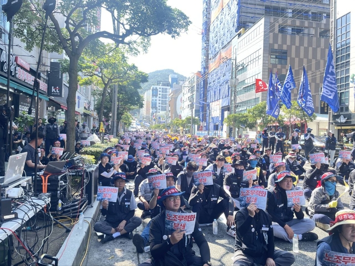 지난 9일 조선노연 총파업 모습. 금속노조