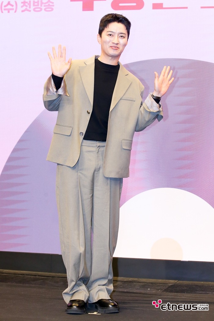 [ET포토] 인교진, '인사는 반갑게'