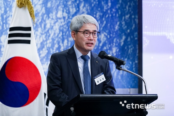 윤희성 수출입은행장