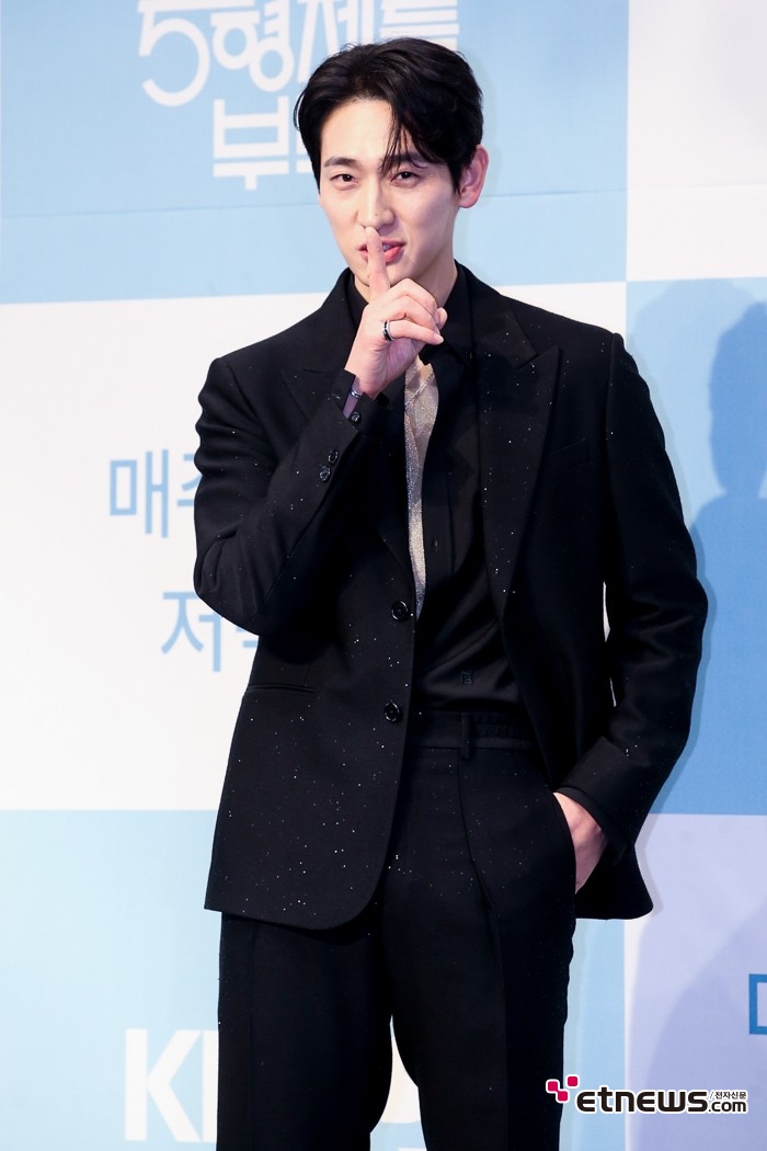 [ET포토] 윤박, '입은 무겁게~'