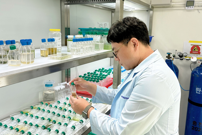 연구책임자인 이준 생물자원센터 박사