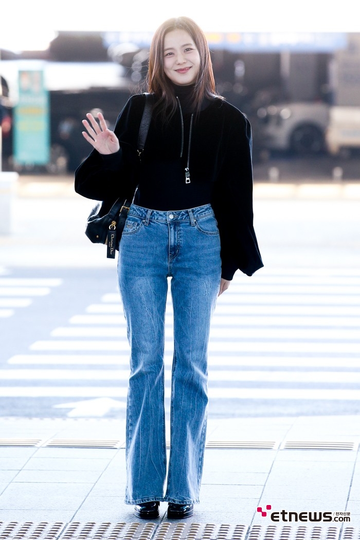 [ET포토] 지수, '파리로 떠나요'