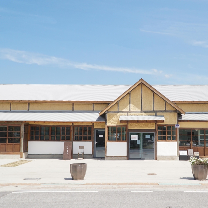 경북 문경시는 1790년대 지어진 한옥, 양조장, 적산가옥 등을 한옥스테이, 카페, 로컬마켓 등으로 리모델링해 관광지로 탈바꿈시켰다. (사진=농림축산식품부)