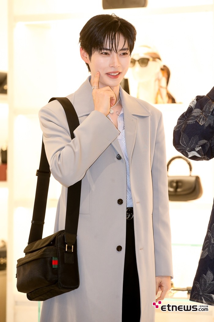 [ET포토] 제로베이스원 성한빈, '매력 터지는 볼터치'