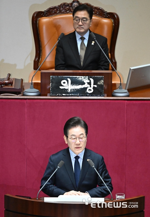 이재명 “'회복과 성장' 위해 30조 규모 추경 제안