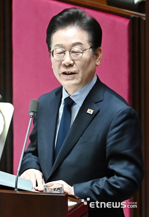 이재명 “'잘사니즘' 위해 보수정책도 동원”
