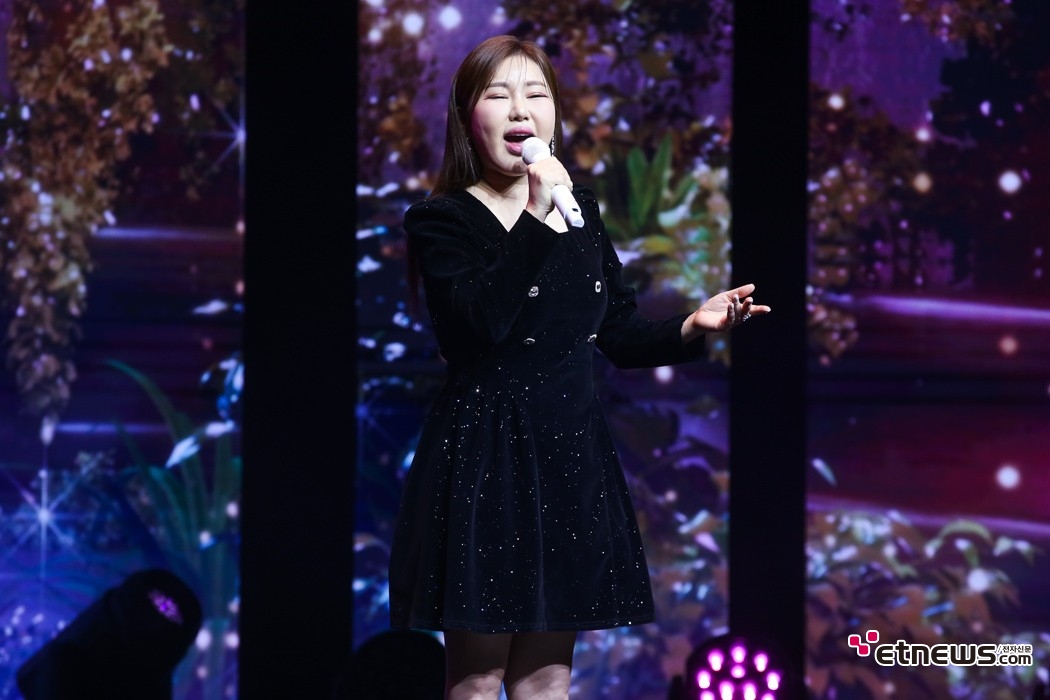 [ET포토] 송가인, '새 앨범 작사에 참여'