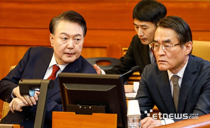 윤석열 대통령 탄핵심판 7차 변론