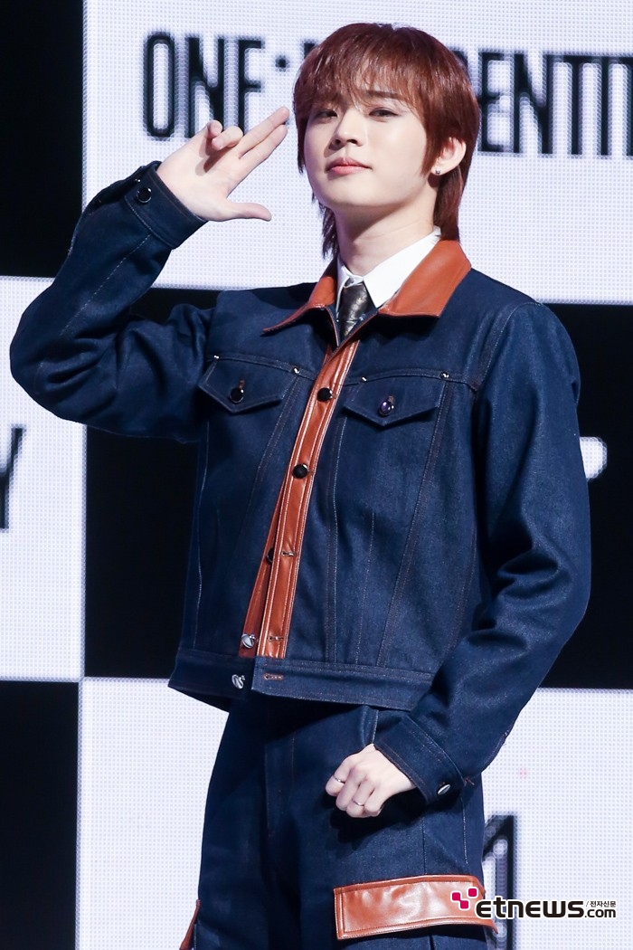 [ET포토] 온앤오프 효진, '백옥 미남'