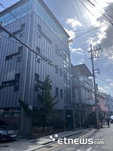 씨엔티테크 본사 전경.