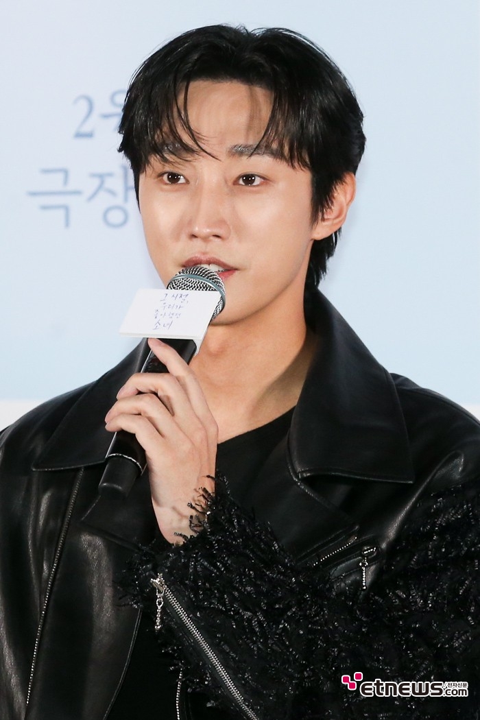 [ET포토] 진영, '선명한 잘생김'