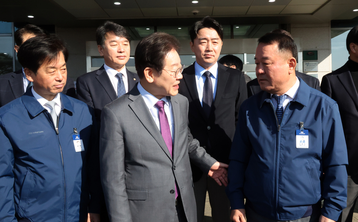 이재명, 이재용 만난다…실용·성장 행보 가속화