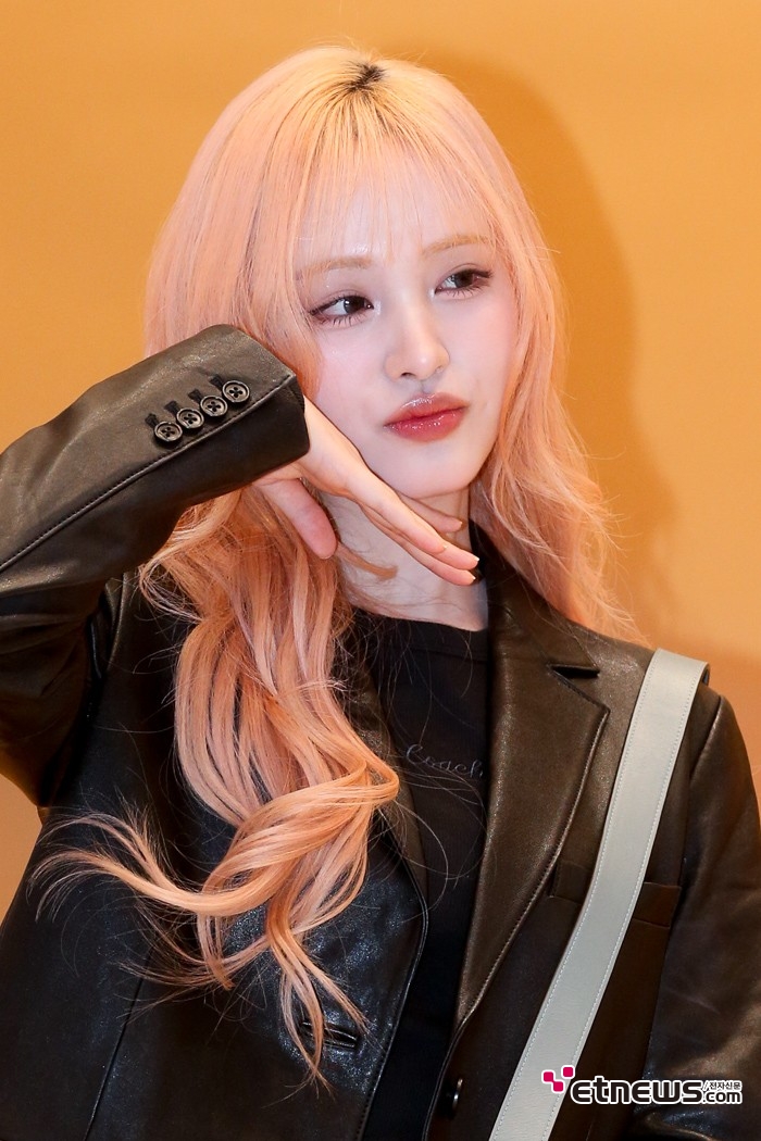 [ET포토] 아이브 리즈, '앵두입술'