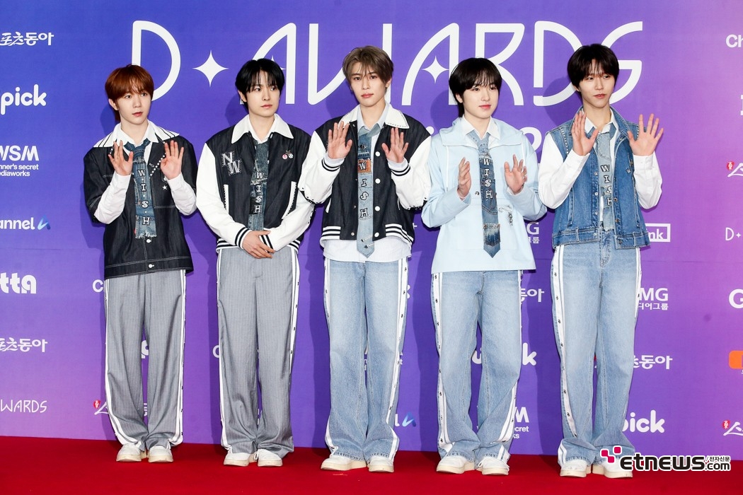 [ET포토] NCT위시, '상큼한 인사'