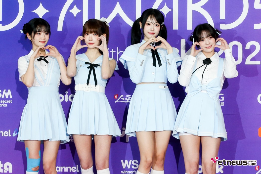 [ET포토] QWER, '올애도 여전한 인기'