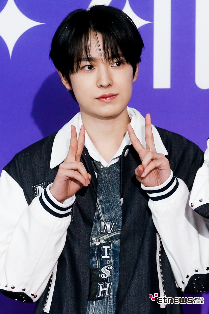 [ET포토] NCT위시 유우시. '훈훈한 미소'