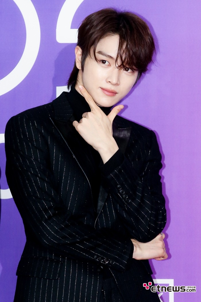 [ET포토] 라이즈 성찬, '각도 살린 미모'
