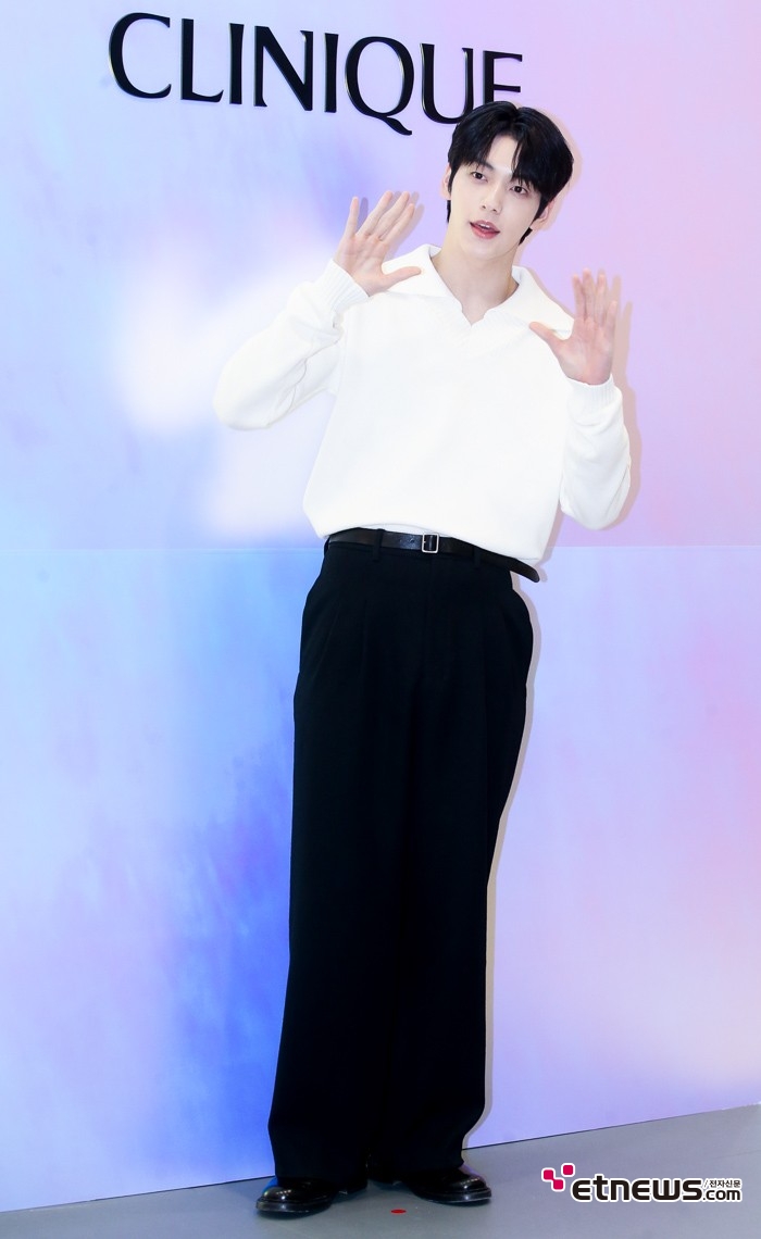[ET포토] 수빈, '심플해도 우아한 스타일'