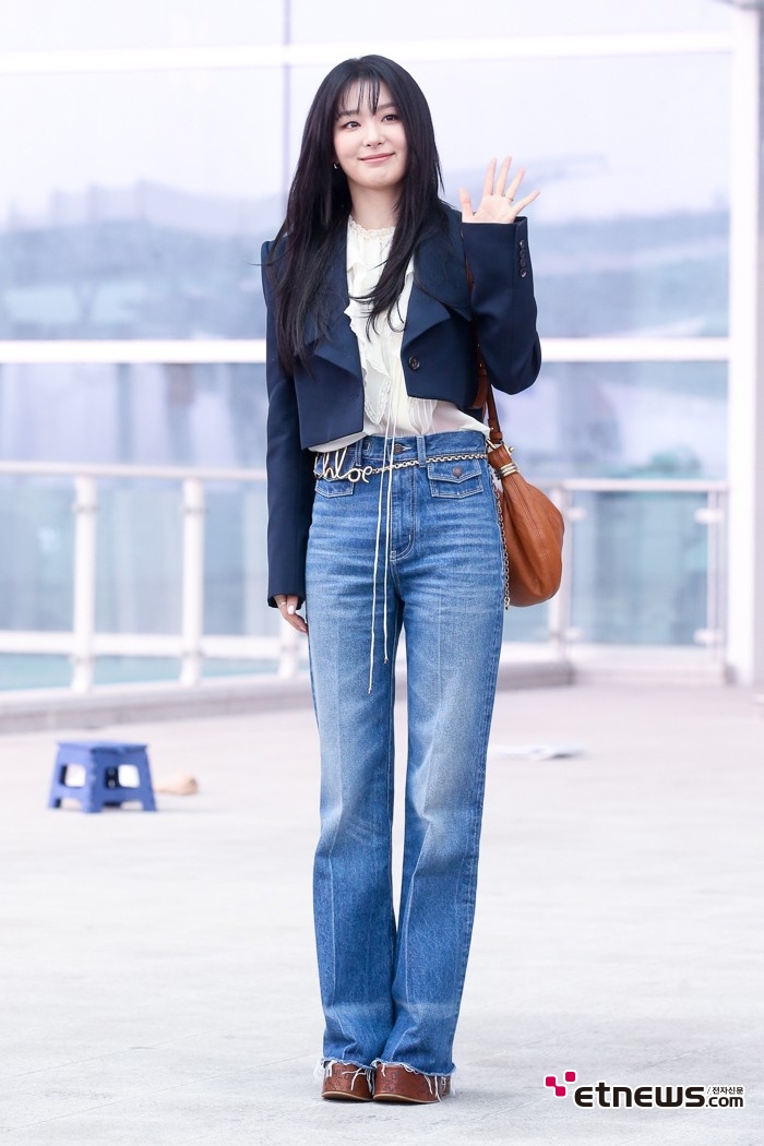 [ET포토] 레드벨벳 슬기, '파리지앵 분위기 제대로'