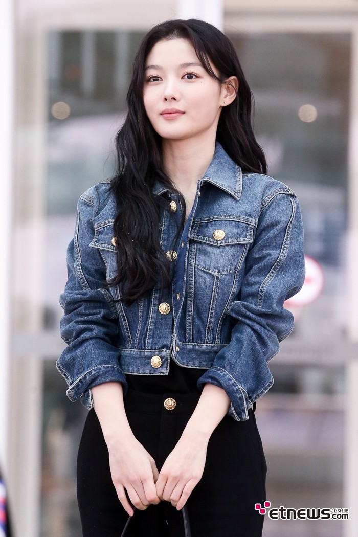 [ET포토] 김유정, '추위 녹이는 매력'