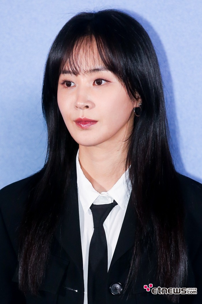 [ET포토] 권유리, '새빨간 입술'