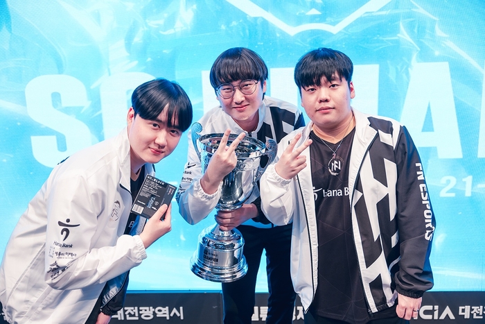 이터널 리턴 마스터즈 시즌6 파이널에 우승한 FN 세종