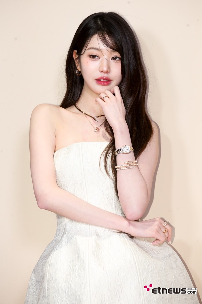 [ET포토] 아이브 장원영, '비현실적인 예쁨'