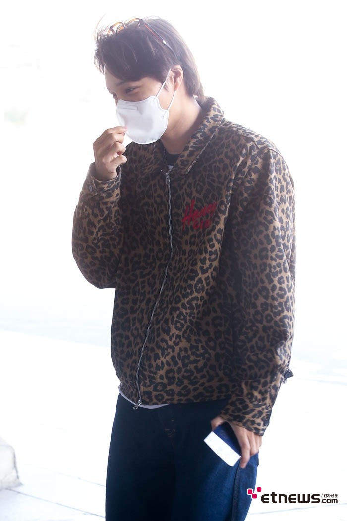 [ET포토] 엑소 카이, '오후 햇살 맞으며'