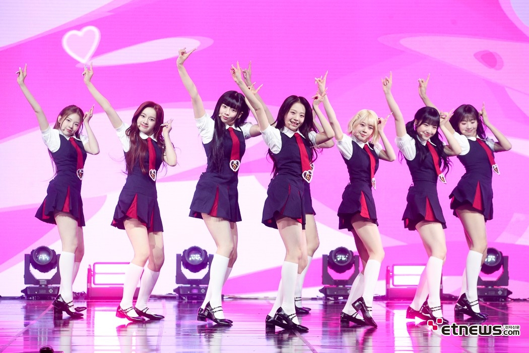 [ET포토] 유니스, '경쾌한 댄스'
