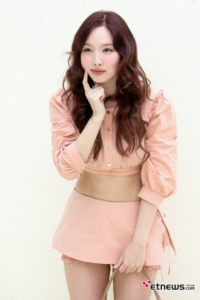 [ET포토] 트와이스 나연, '상큼한 볼터치'