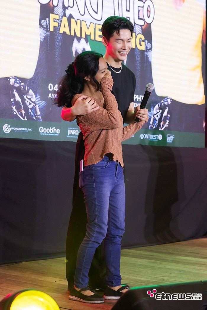 장태오 필리핀팬미팅 5천여명 팬 모여 인기실감