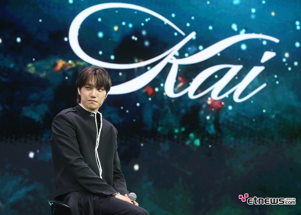 [ET포토] 카이, '데뷔 때처럼 긴장'