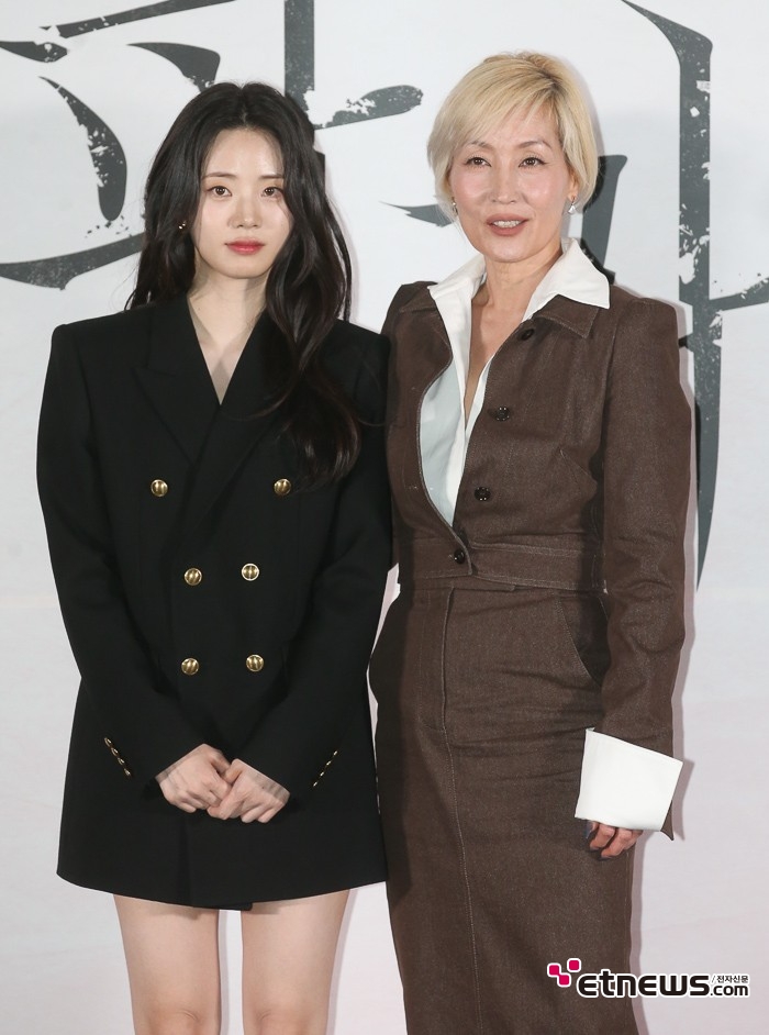 [ET포토] 신시아-이혜영, '같은 인물~서로 다른 자아'