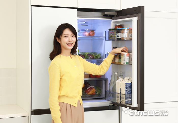 [포토] 삼성전자, '푸드 쇼케이스' 적용한  키친핏 맥스 냉장고 최초 출시