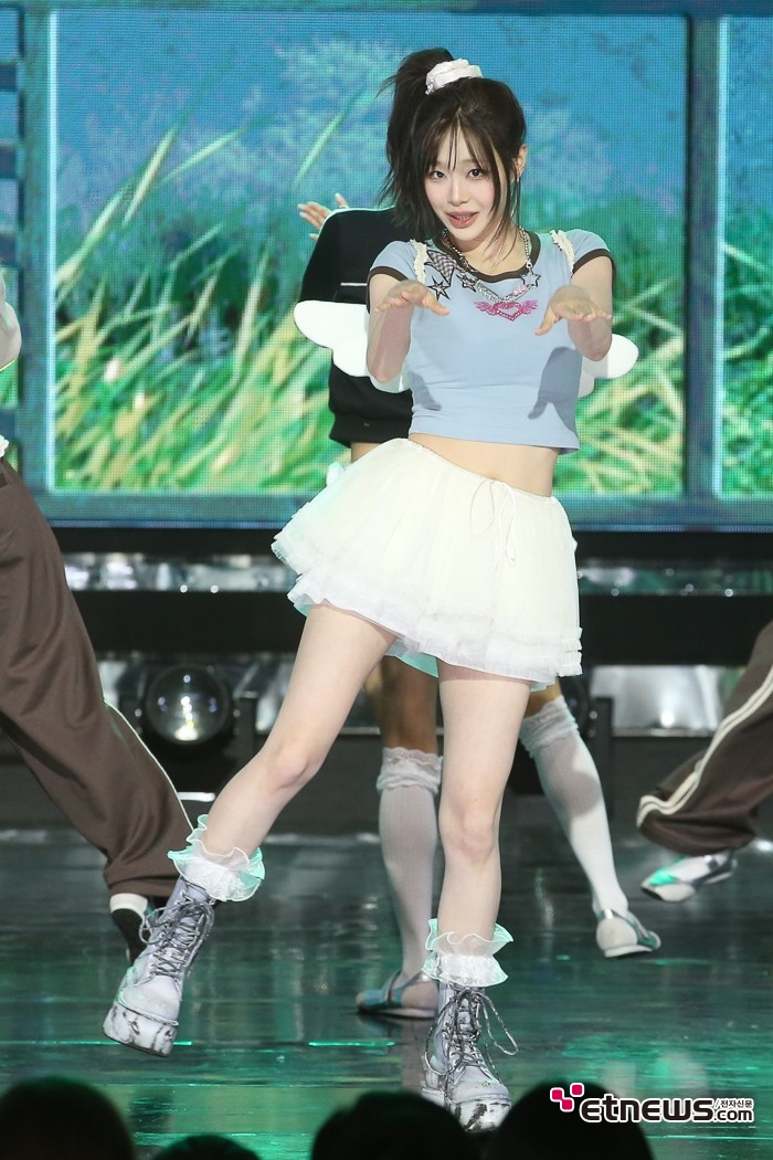 [ET포토] 츄, '살랑~살랑'