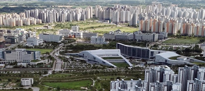 충남
