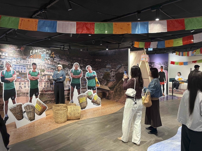 신세계百, '태어난 김에 하는 팝업' 개최