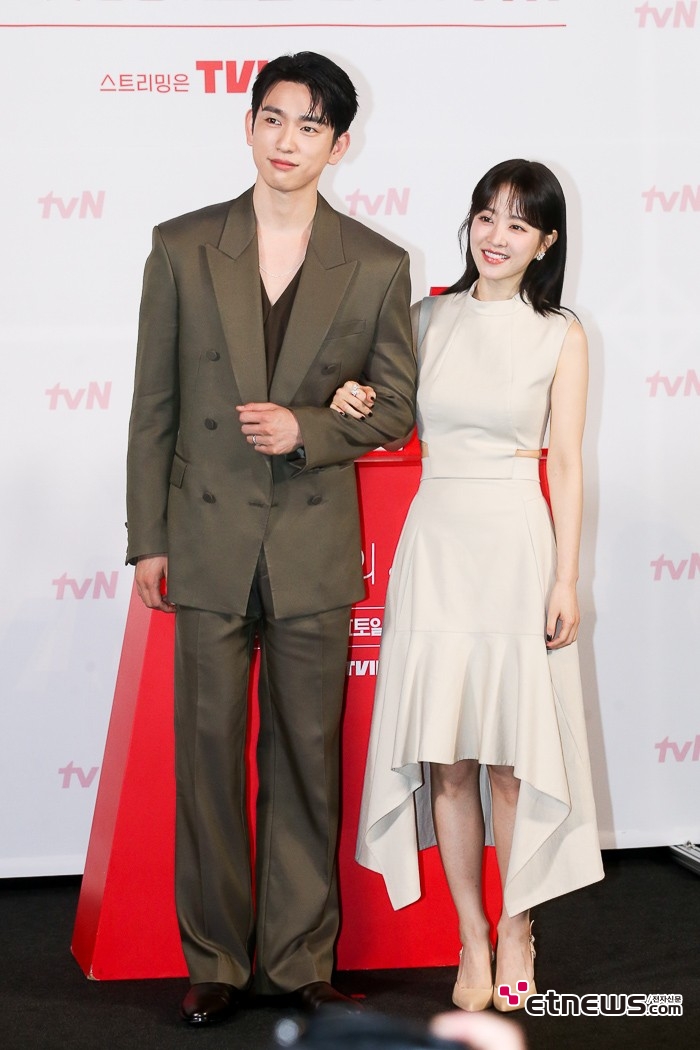 [ET포토] 박진영-박보영, '동갑같은 연하남과 연상녀 커플'