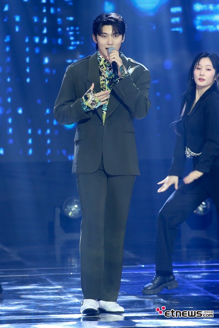 [ET포토] 전종혁, '급이 다른 피지컬'