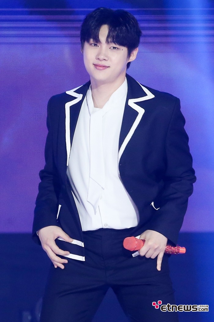 [ET포토] 최재명, '심쿵 눈맞춤'