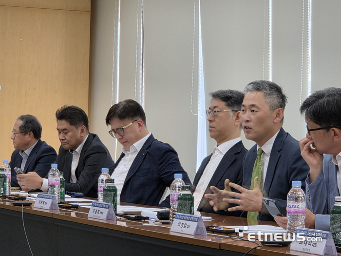 韓 반도체 투자 역성장 우려…“반도체특별법 처리 시급”